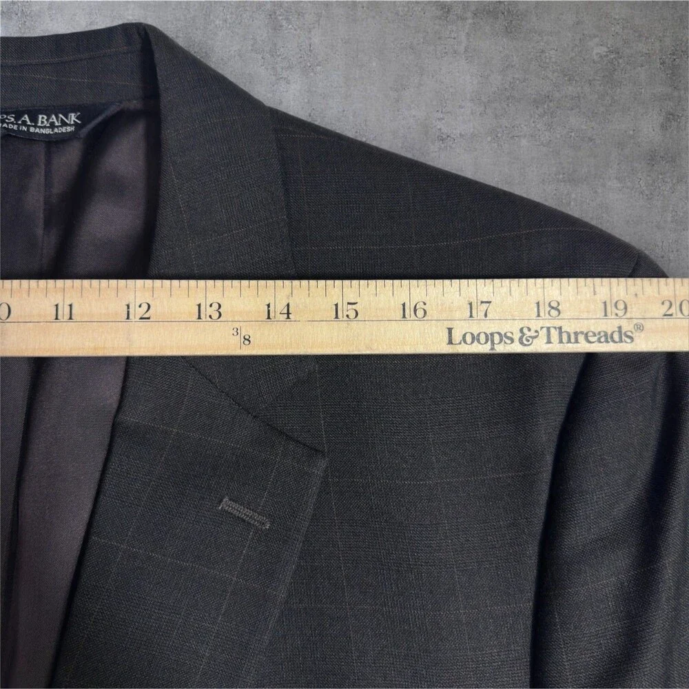 JOS A BANK Men’s Blazer 44L Sport Coat Two‑Button Suit Jacket Brown Plaid Wool